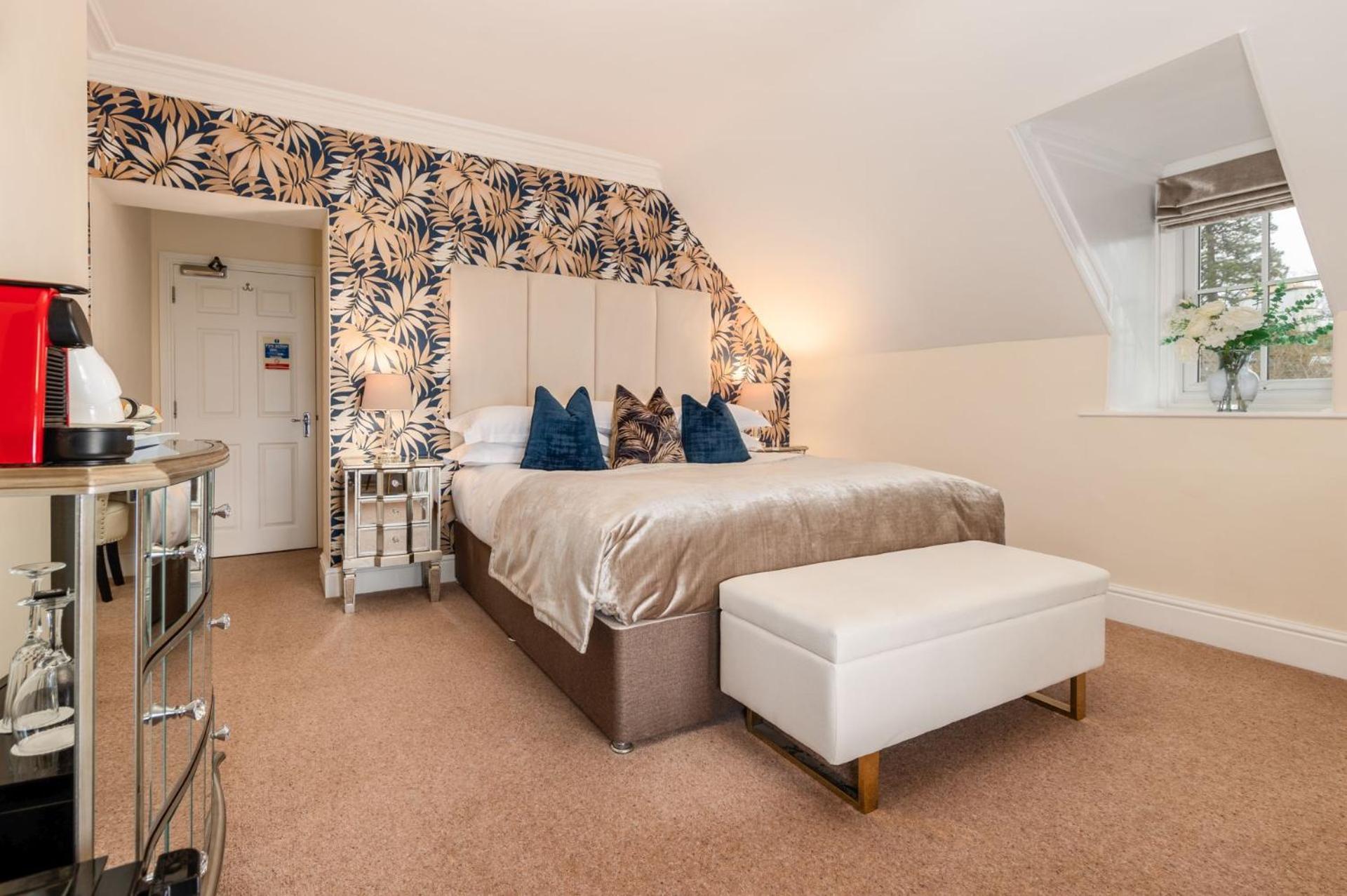 Wheatlands Lodge-Windermere - Guest House Of The Year 2024 - Adult Only - Free Car Park ภายนอก รูปภาพ