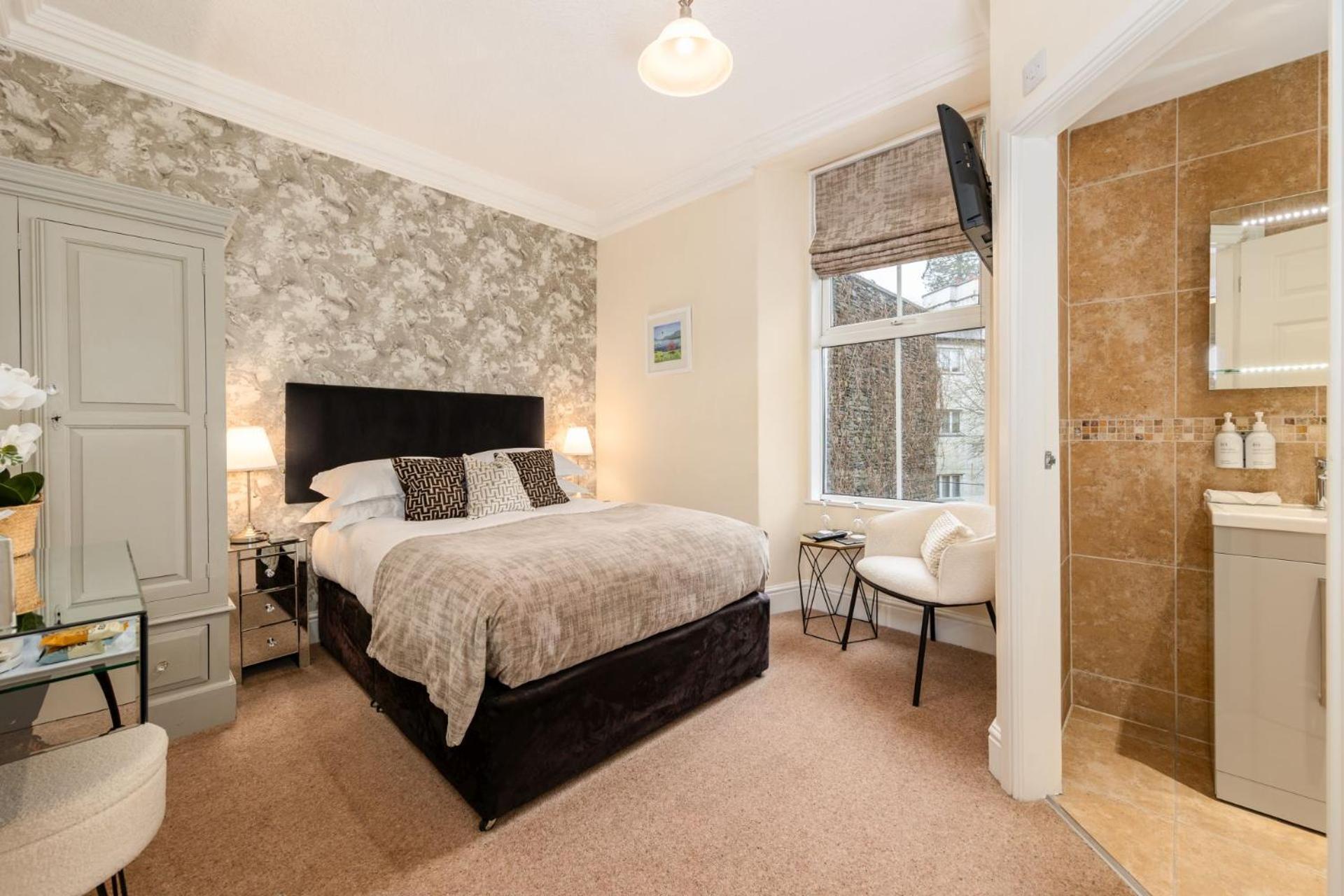 Wheatlands Lodge-Windermere - Guest House Of The Year 2024 - Adult Only - Free Car Park ภายนอก รูปภาพ