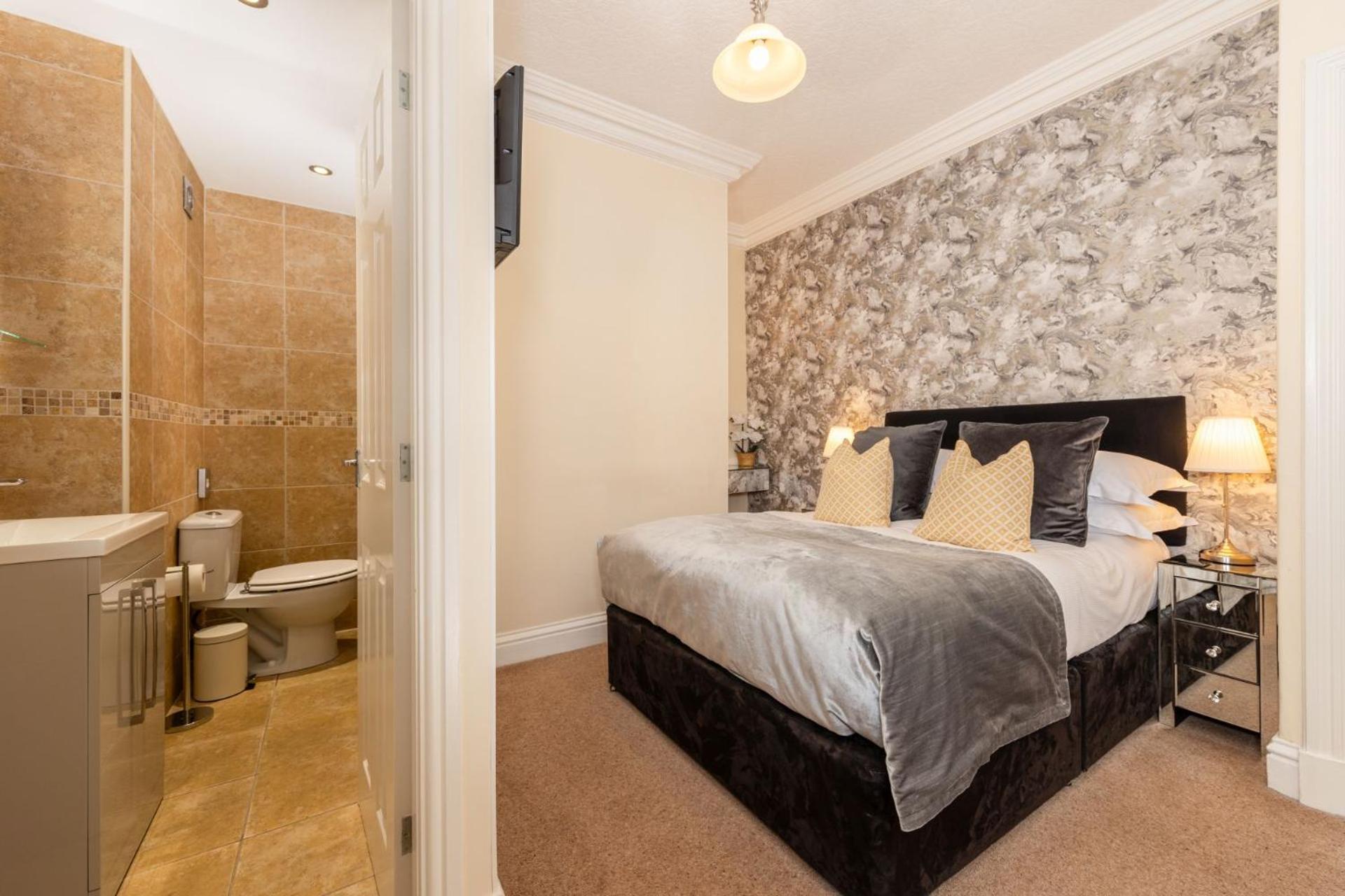 Wheatlands Lodge-Windermere - Guest House Of The Year 2024 - Adult Only - Free Car Park ภายนอก รูปภาพ