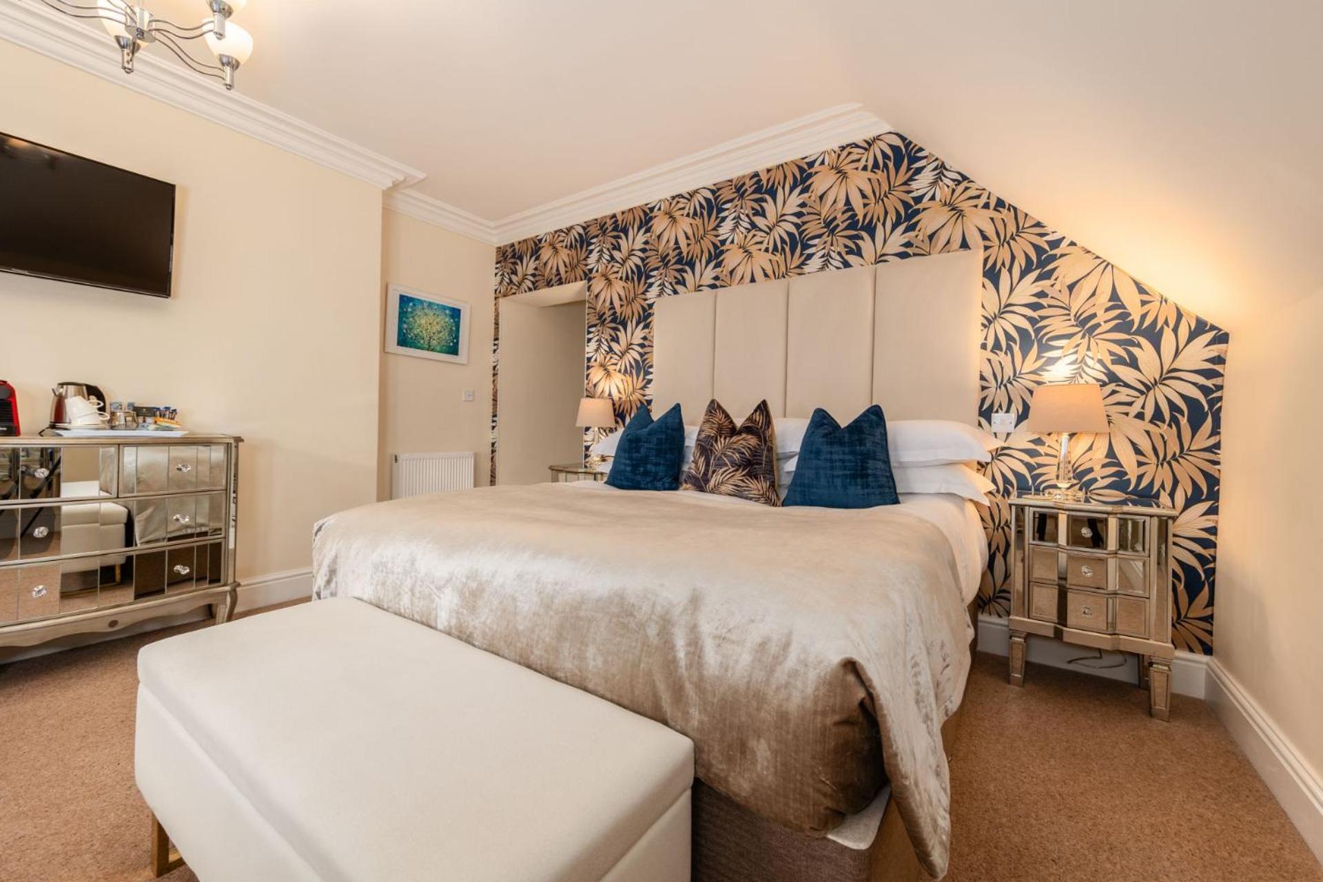 Wheatlands Lodge-Windermere - Guest House Of The Year 2024 - Adult Only - Free Car Park ภายนอก รูปภาพ