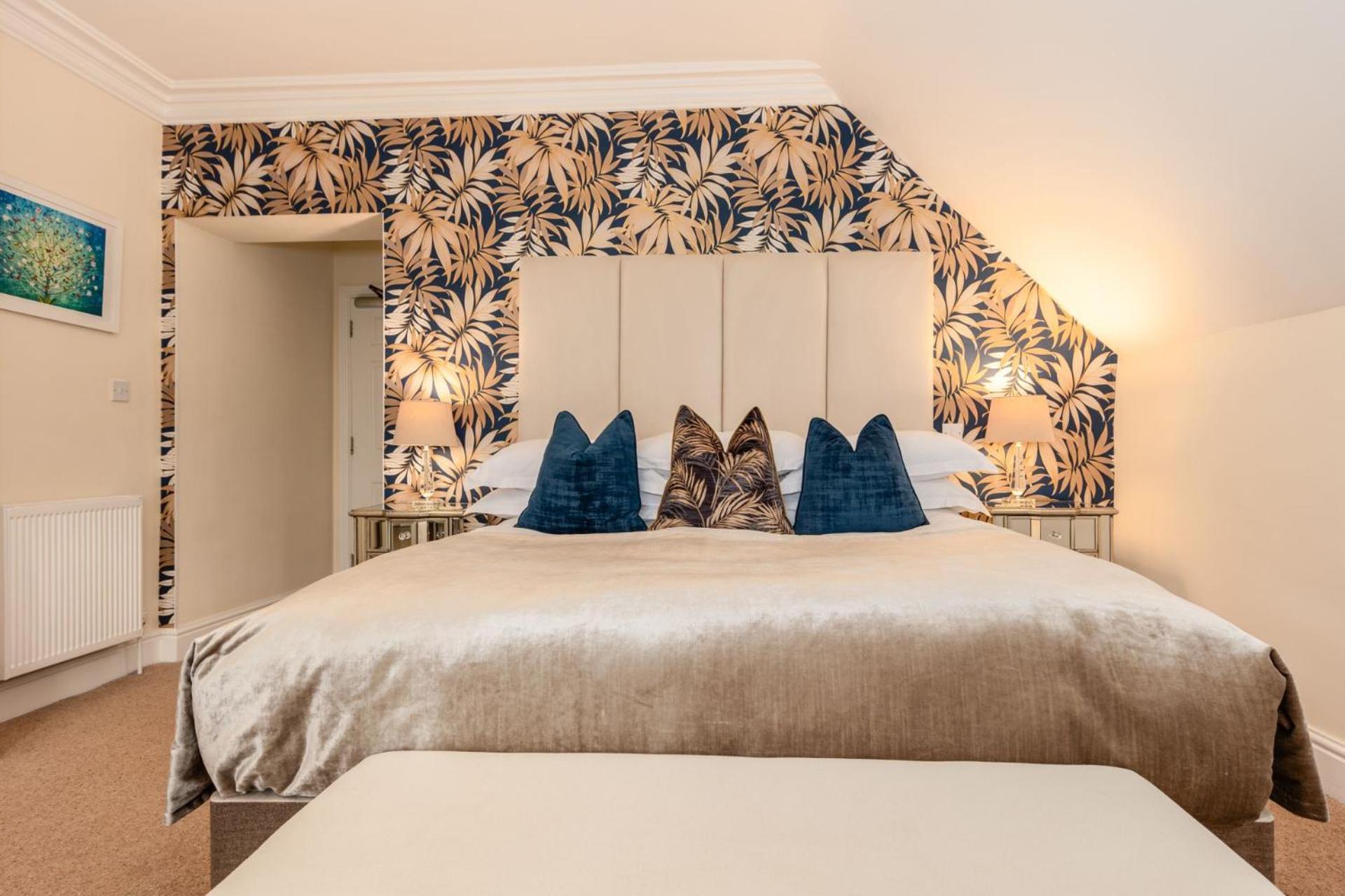 Wheatlands Lodge-Windermere - Guest House Of The Year 2024 - Adult Only - Free Car Park ภายนอก รูปภาพ