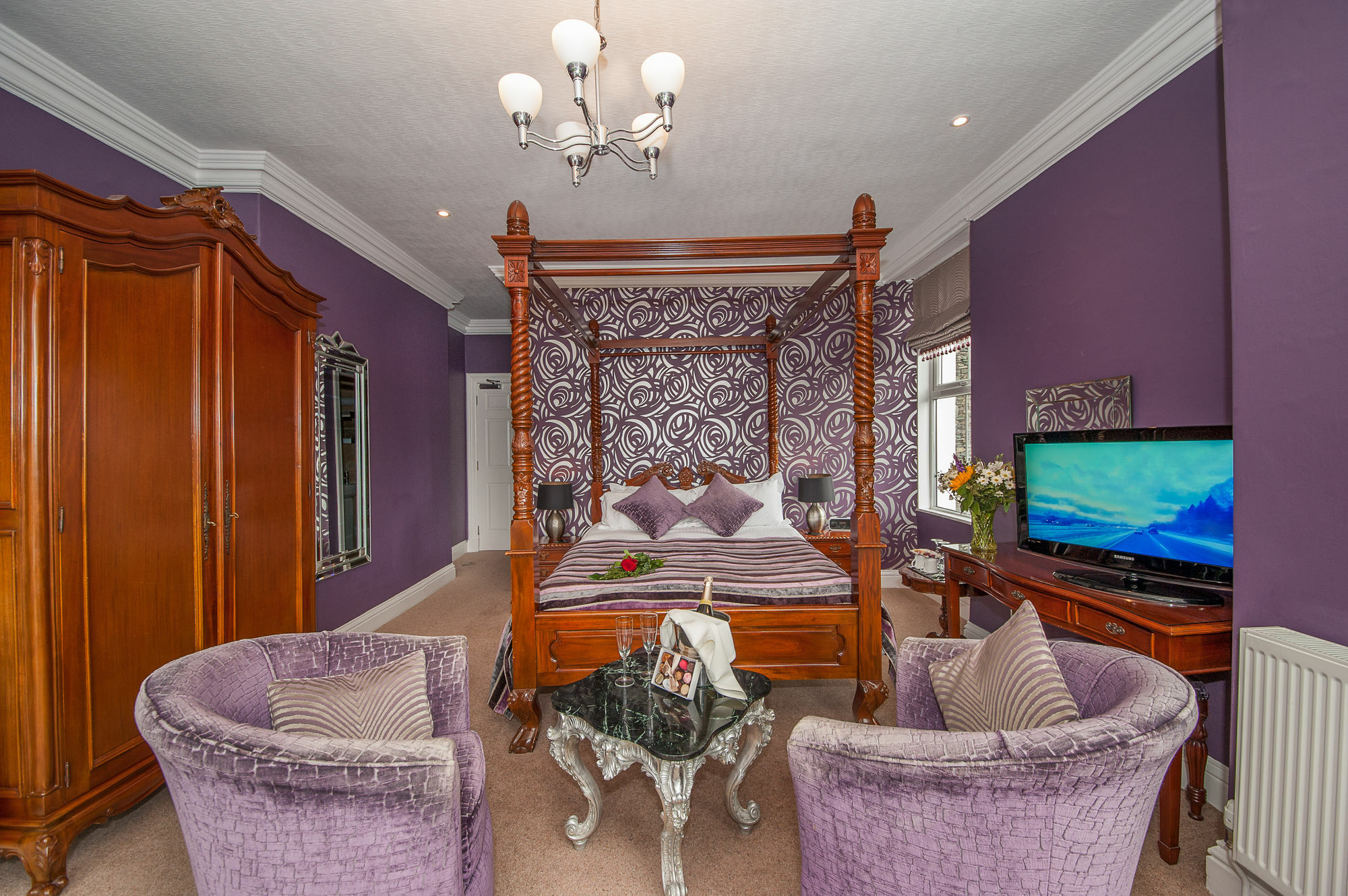 Wheatlands Lodge-Windermere - Guest House Of The Year 2024 - Adult Only - Free Car Park ภายนอก รูปภาพ