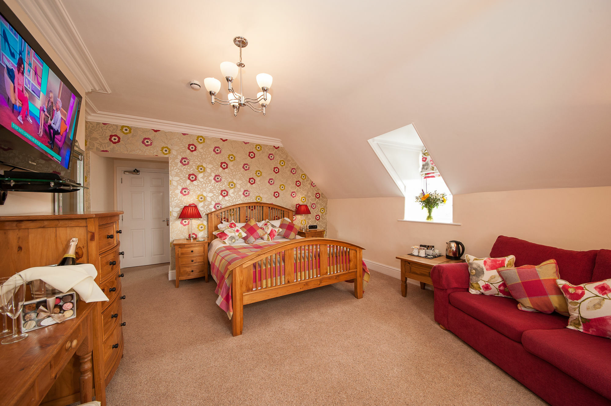 Wheatlands Lodge-Windermere - Guest House Of The Year 2024 - Adult Only - Free Car Park ภายนอก รูปภาพ